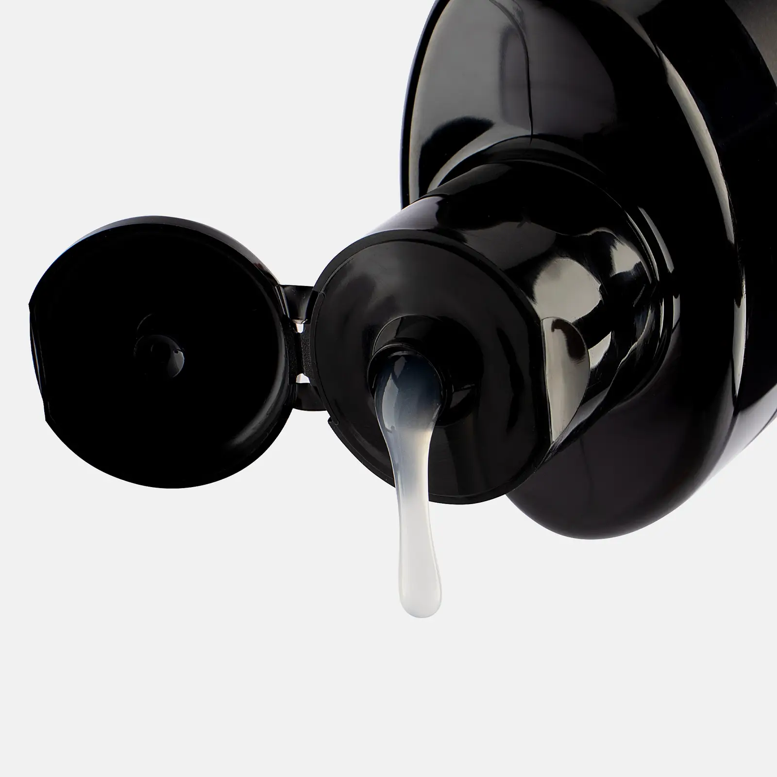 Шампунь для окрашенных волос Сьёсс Колор женский 450мл