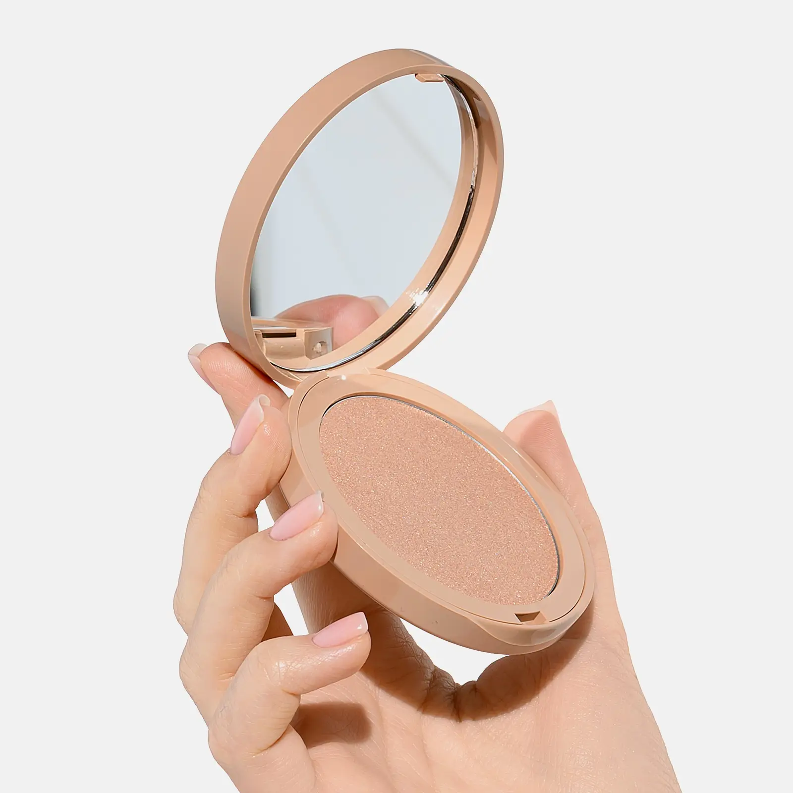 Компактный хайлайтер для лица Wonder Me Glow тон 102 Pupa