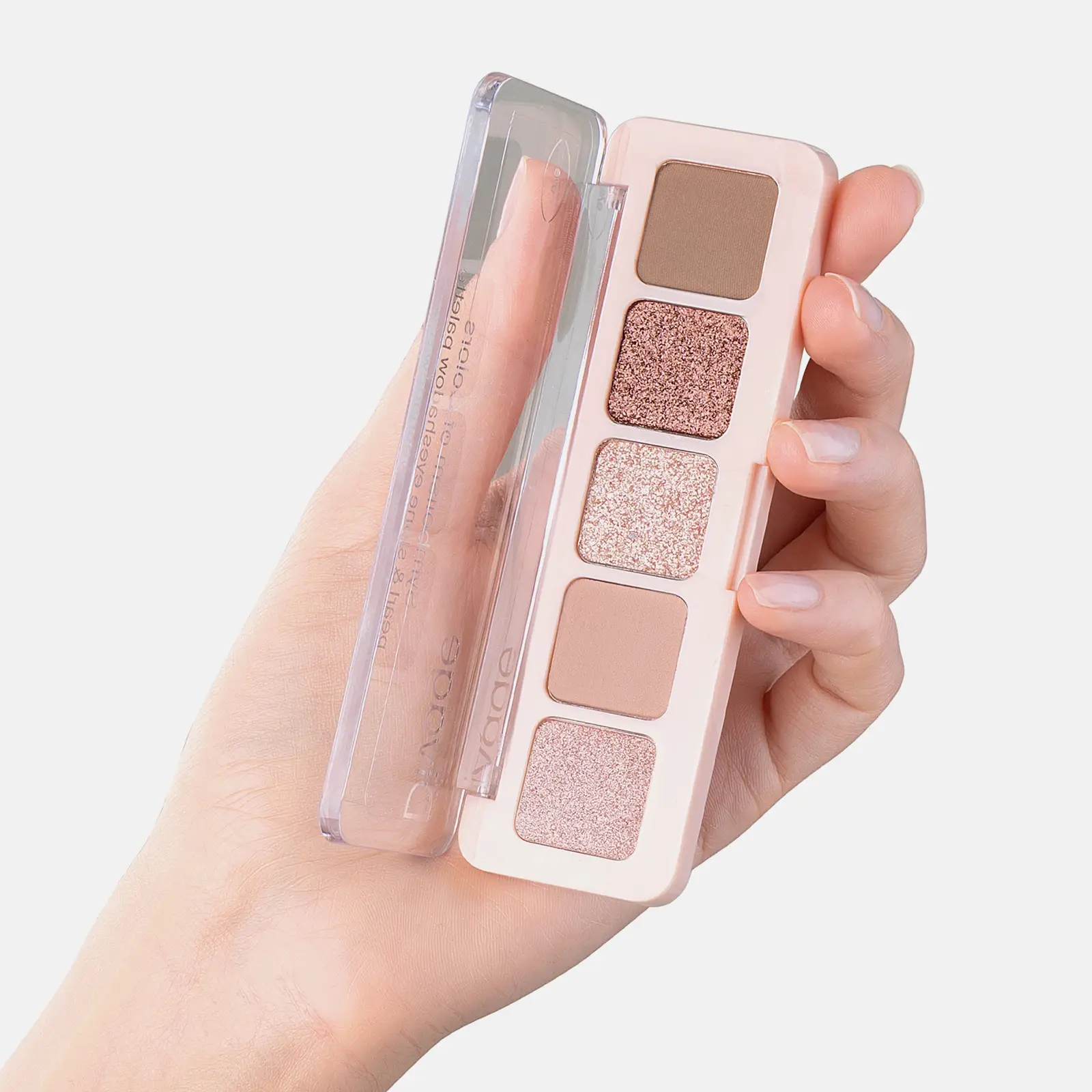 Палетка теней для век Colors Sand&Flowers Divage