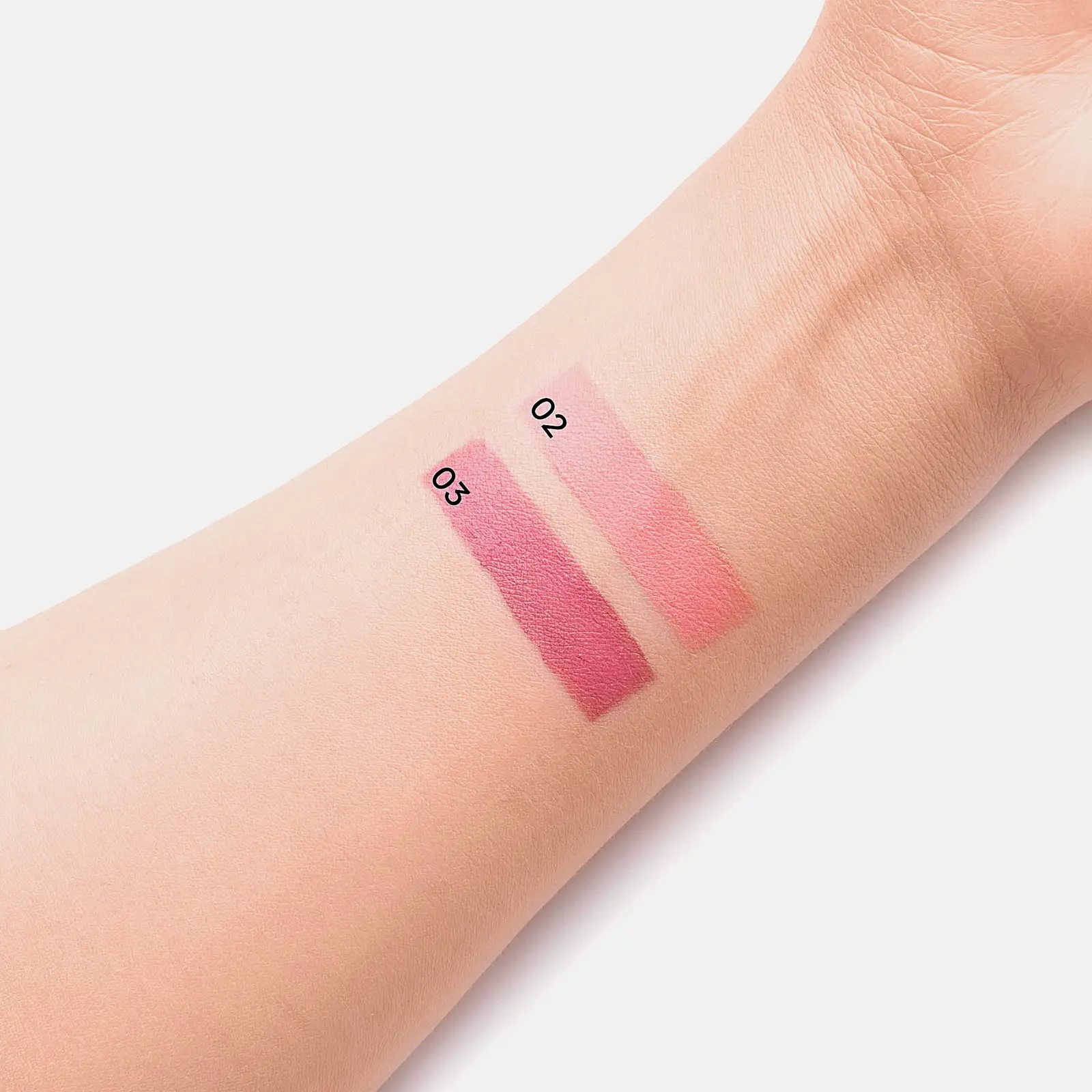 Кремовые румяна для лица в стике тон 03 Beauty Bomb