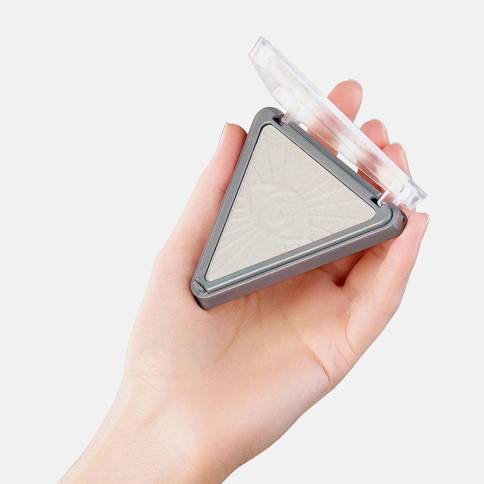 Хайлайтер Influence Beauty Illuminati тон 03