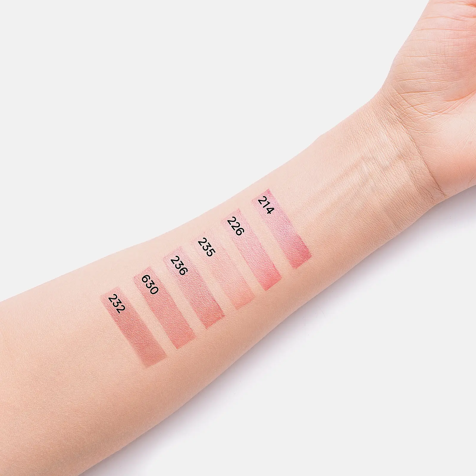 Помада для губ L’Oréal Paris Color Riche увлажняющая оттенок 232 Нежный кашемир