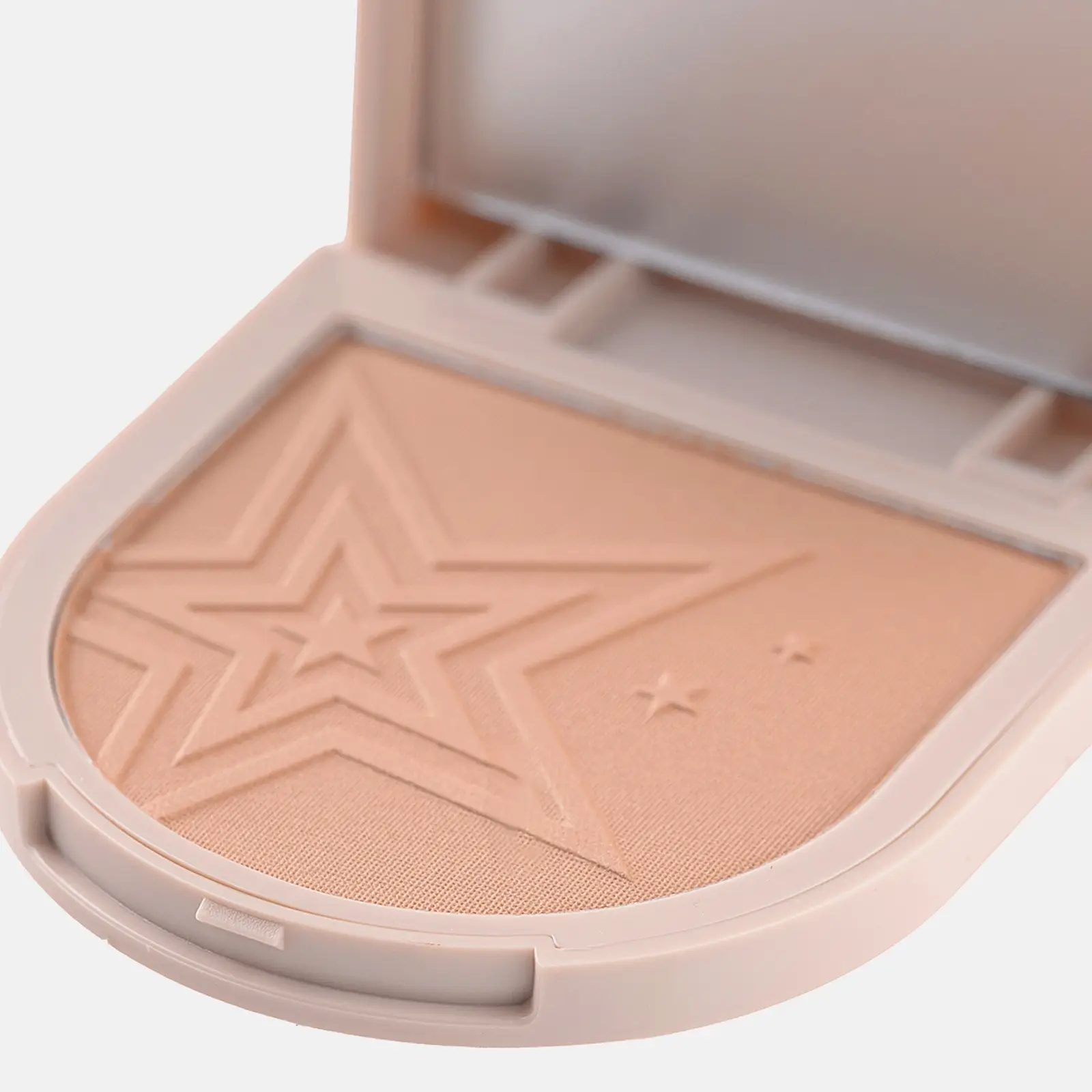 Пудра для лица Compact Satin Powder тон 03 Stellary