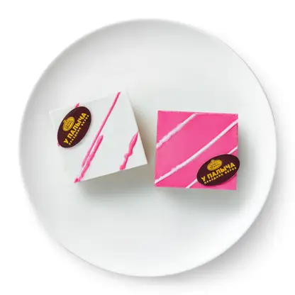 Изображение товара Пирожное Тет-а-тет с вишней и клубникой У Палыча 270г