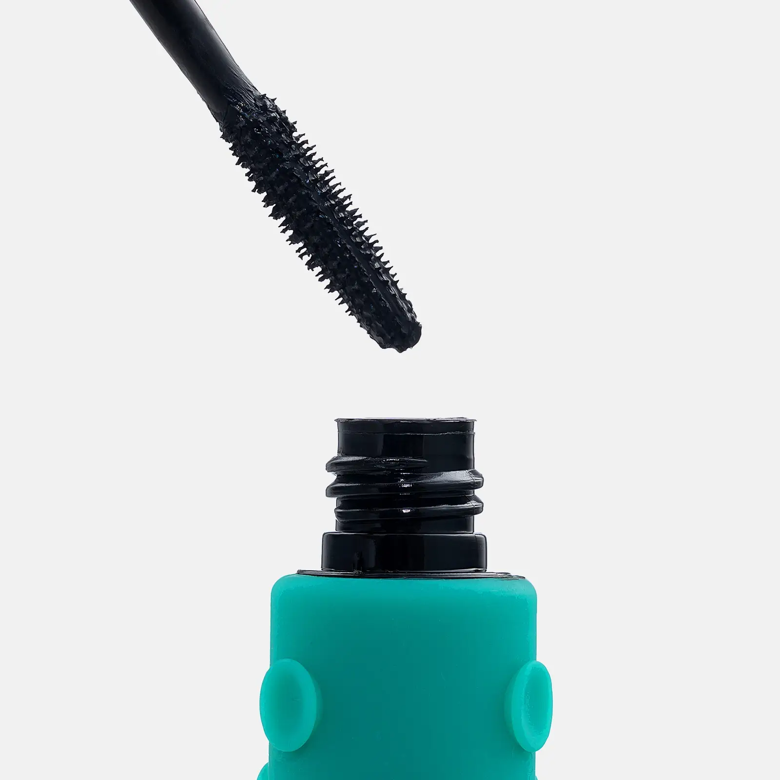 Влагостойкая термотушь для объема ресниц тон 01 Чёрный Tentacle Water Resistant Mascara Love Generation - фото 3