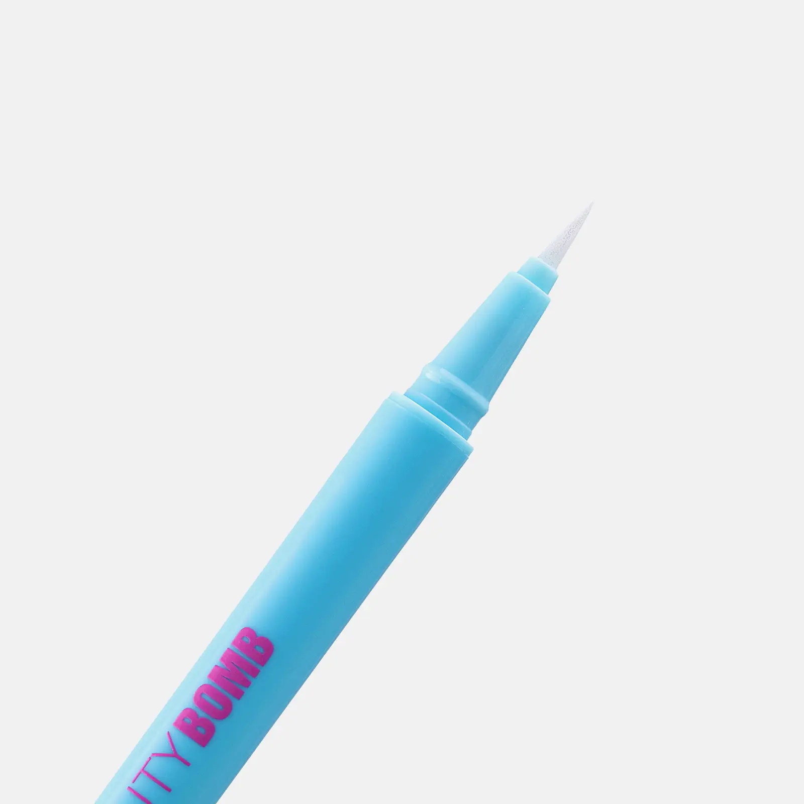 Двойная подводка для глаз тон 01 Magick Wand Beauty Bomb - фото 5