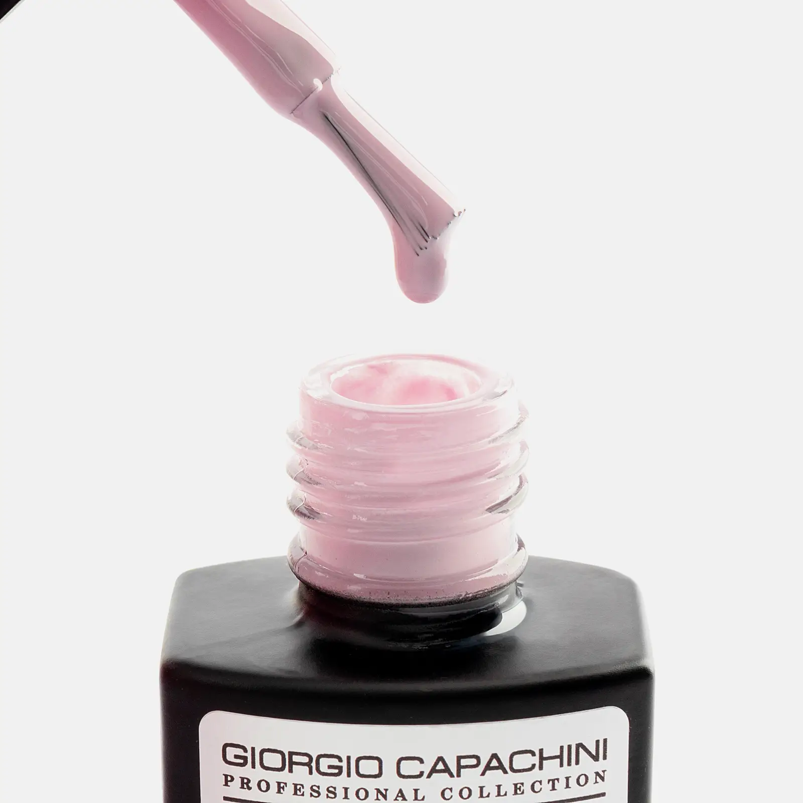 Гель-лак для ногтей Giorgio Capachini Smart тон 028 Пастельный
