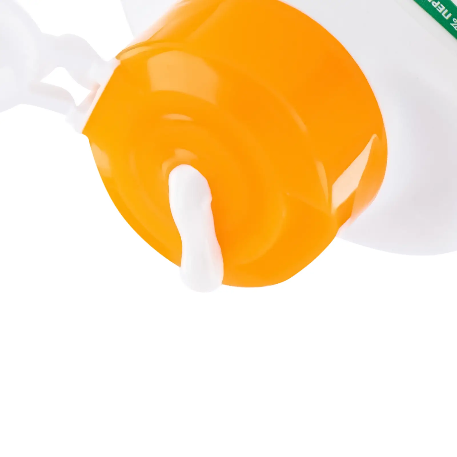 Молочко для лица и тела Garnier Ambre Solaire солнцезащитное с маслом ши увлажнение 24ч водостойкое SPF 30 200мл