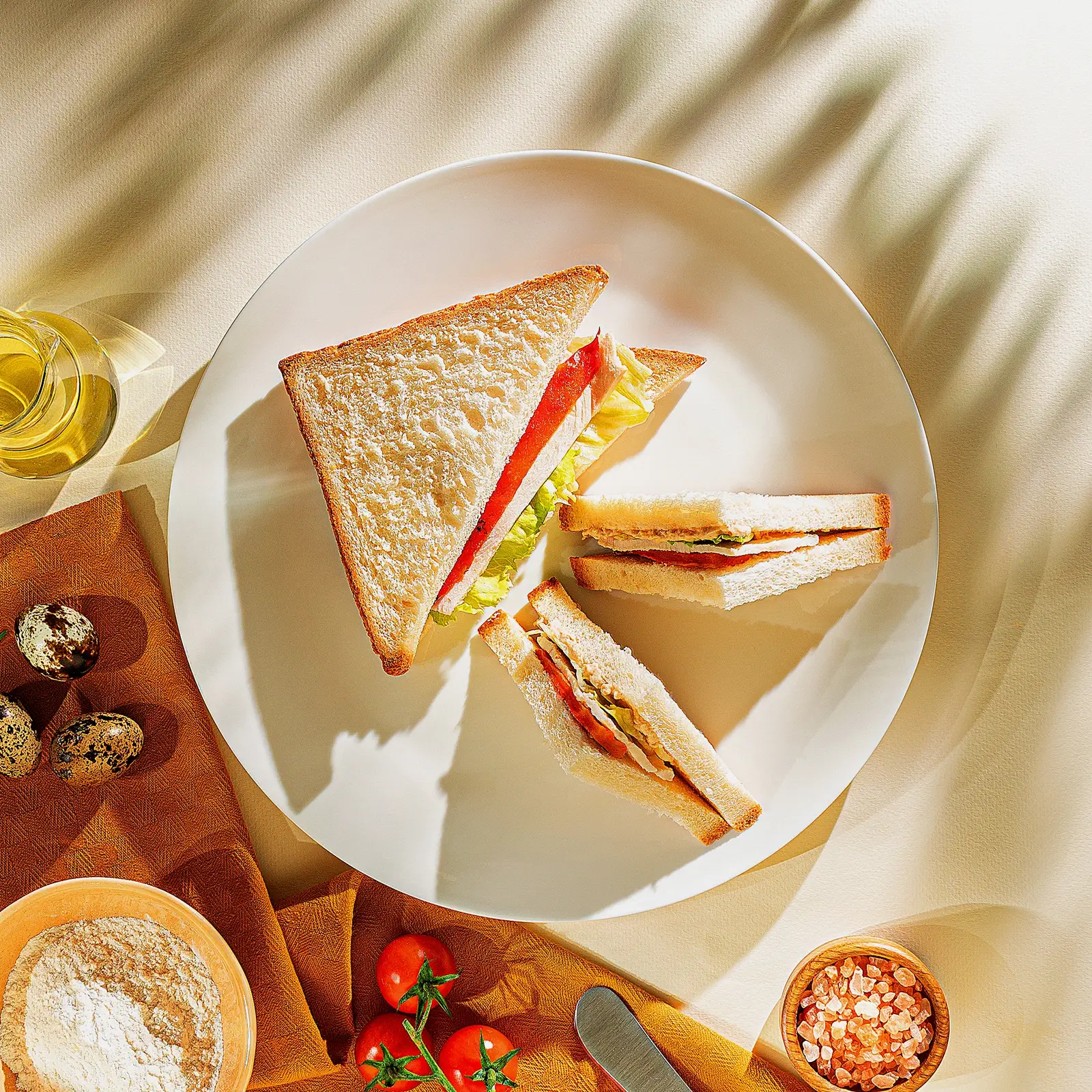 Изображение товара Сэндвич с индейкой, перцем и айсбергом М Кухня 190г