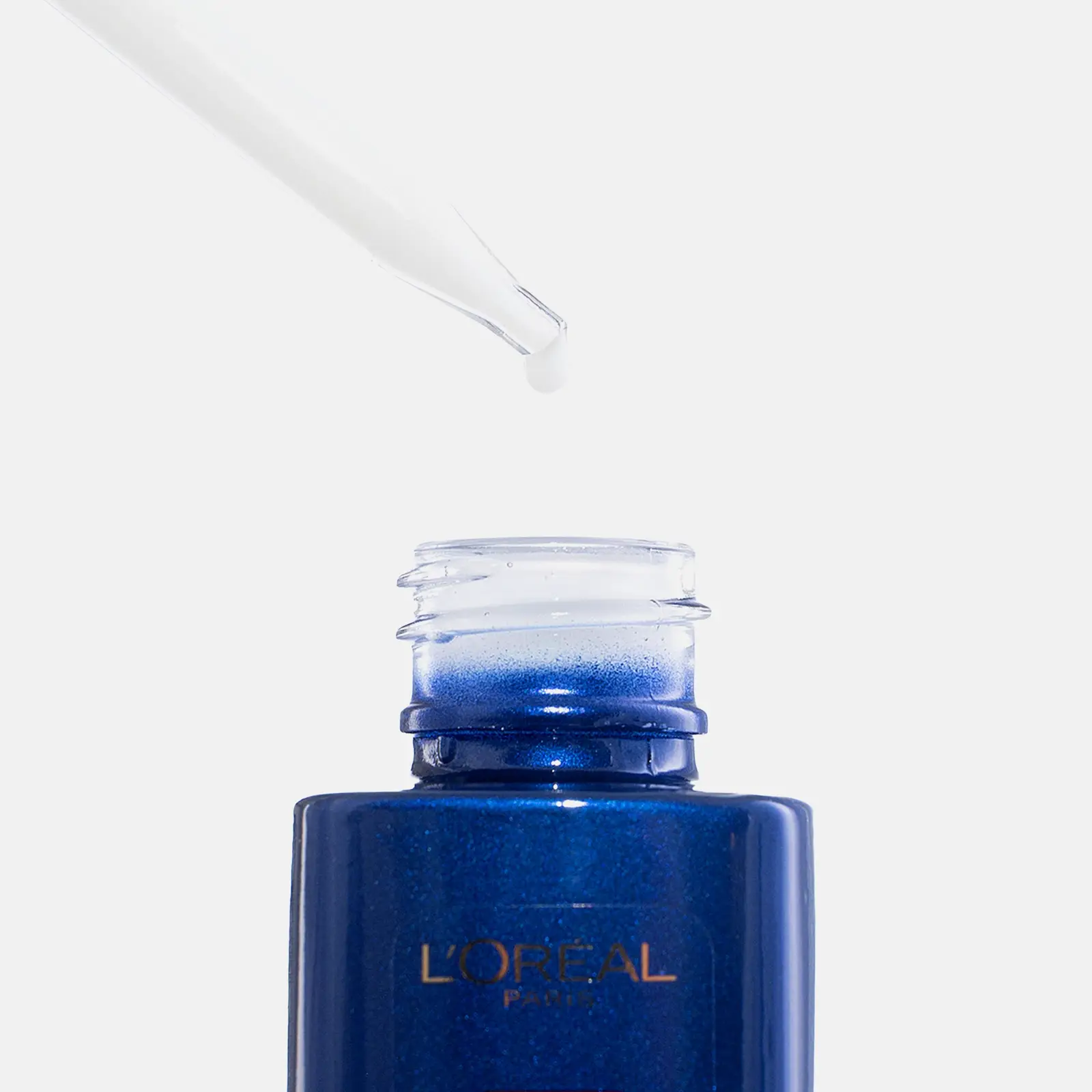 Сыворотка для лица L’Oréal Paris Revitalift ночная Лазер чистый ретинол от всех видов морщин даже глубоких 30мл - фото 4 Сыворотка для лица L’Oréal Paris Revitalift ночная Лазер чистый ретинол от всех видов морщин даже глубоких 30мл - фото 4