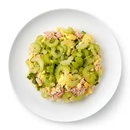 Изображение товара Салат с курицей, ананасом и сельдереем 155г