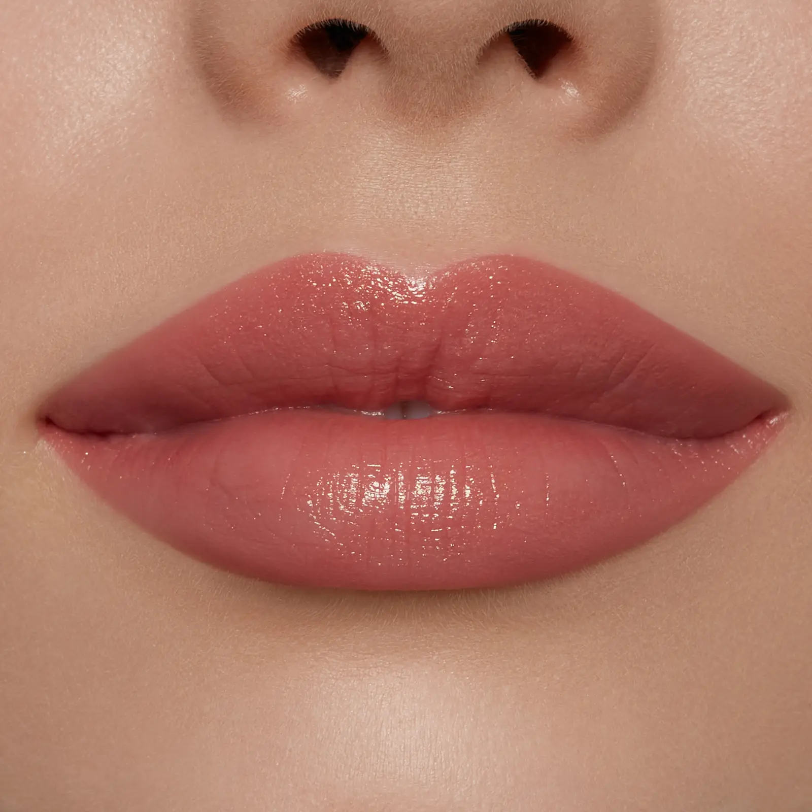 Помада для губ L’Oréal Paris Color Riche увлажняющая оттенок 232 Нежный кашемир 