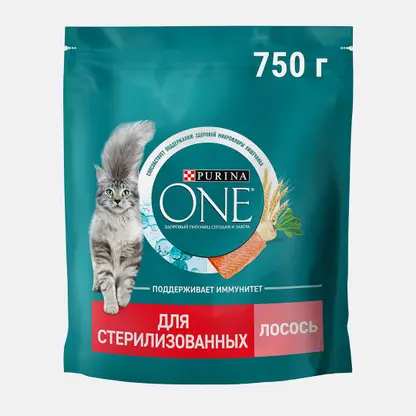 Сухой корм для стерилизованных кошек и кастрированных котов с лососем и пшеницей Purina ONE 750г