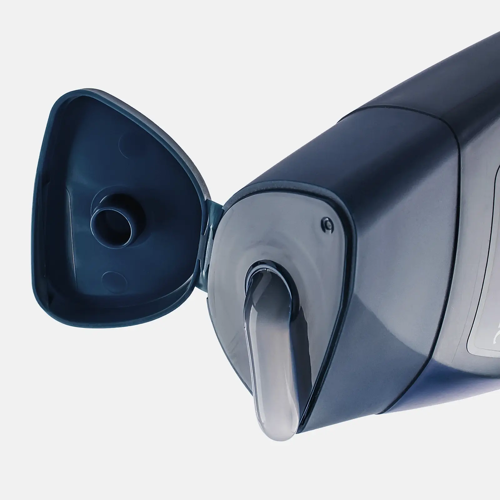 Шампунь для волос Шаума Men Ультрасила с хмелем для ежедневного применения мужской 360мл