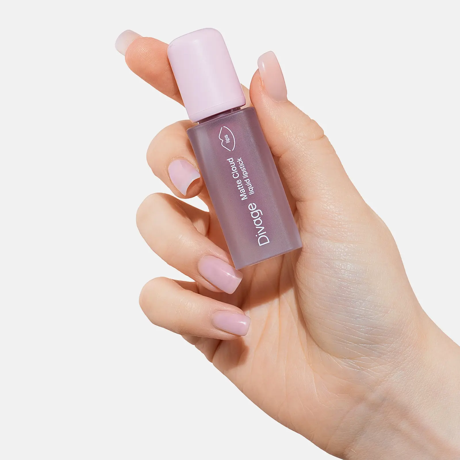 Помада для губ Matte Cloud Liquid Lipstick тон 02 Divage