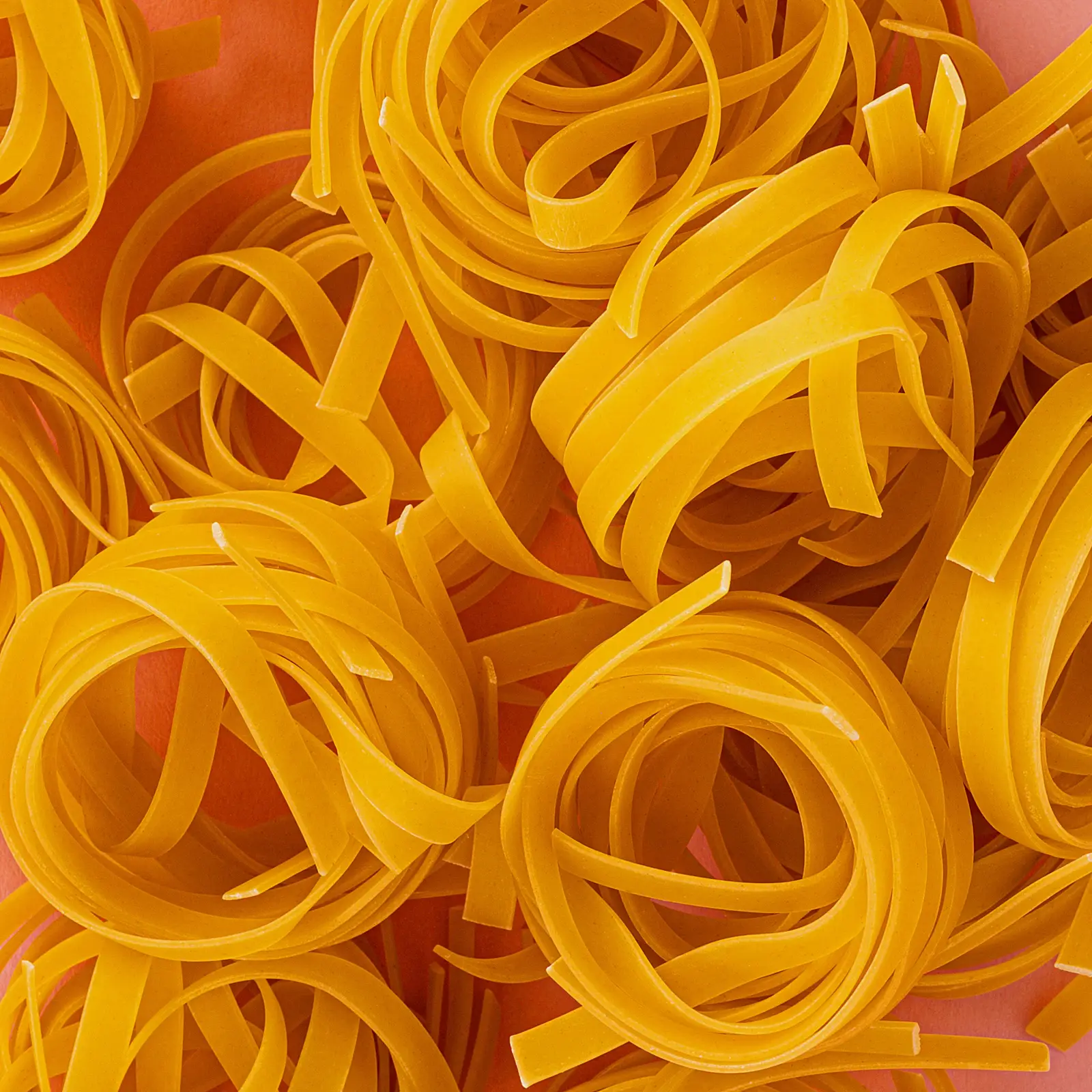 Макароны Gusto Di Roma Fettuccine Гнезда 450г - фото 3 Макароны Gusto Di Roma Fettuccine Гнезда 450г - фото 3