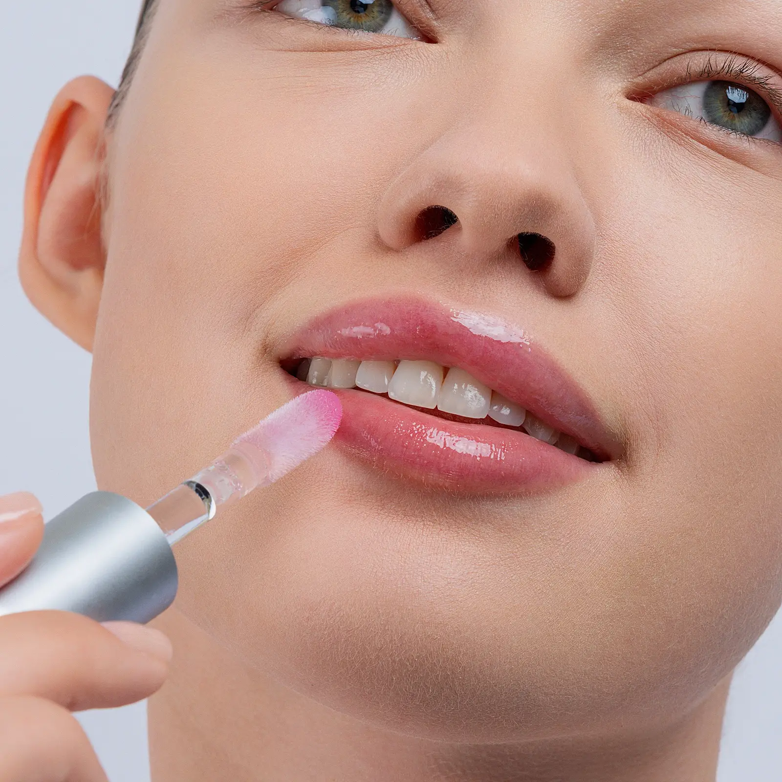 Гель-блеск для губ тон 05 Influence Beauty Gloss-X - фото 2