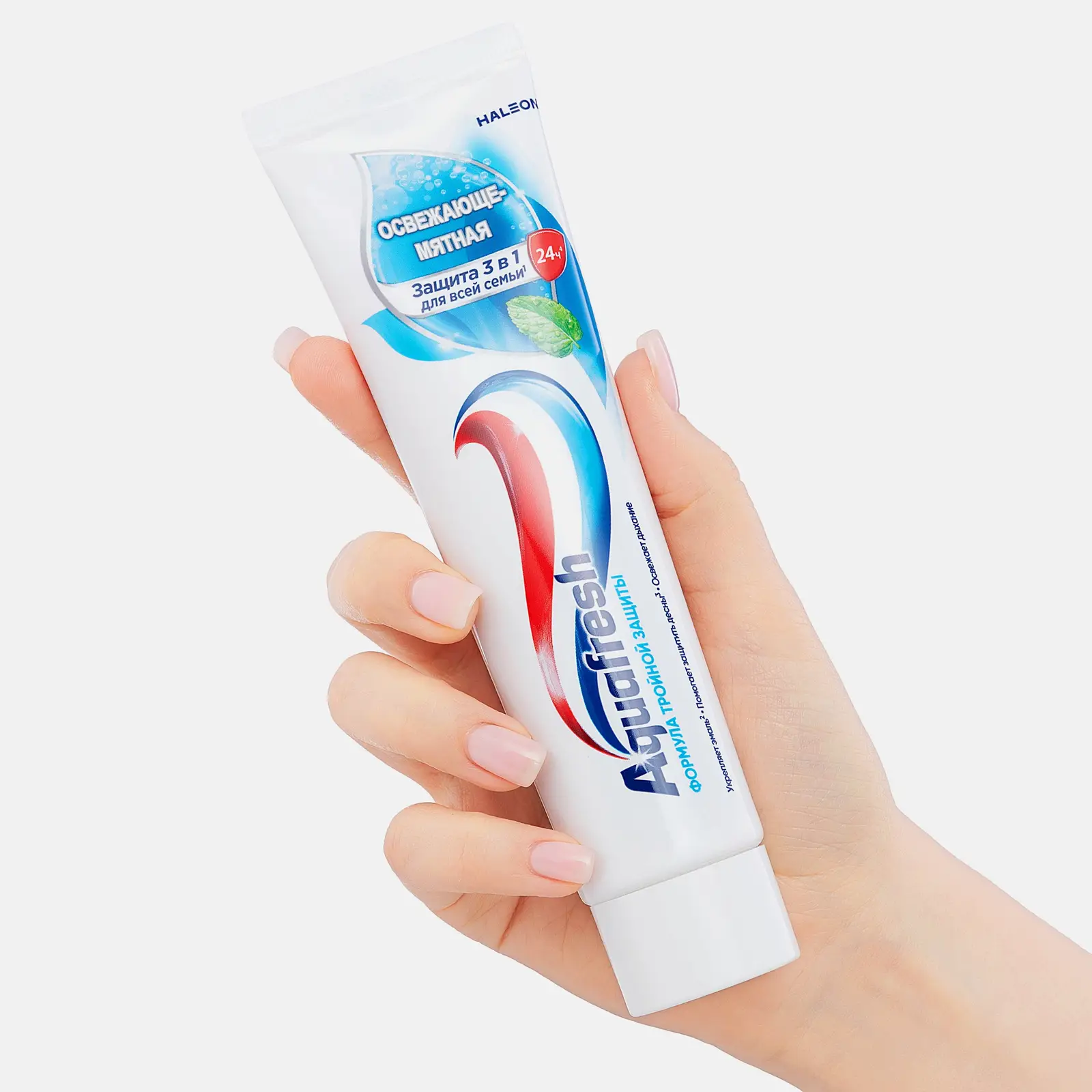 Зубная паста Aquafresh Тройная защита Освежающе-мятная с фтором 100мл - фото 3 Зубная паста Aquafresh Тройная защита Освежающе-мятная с фтором 100мл - фото 3