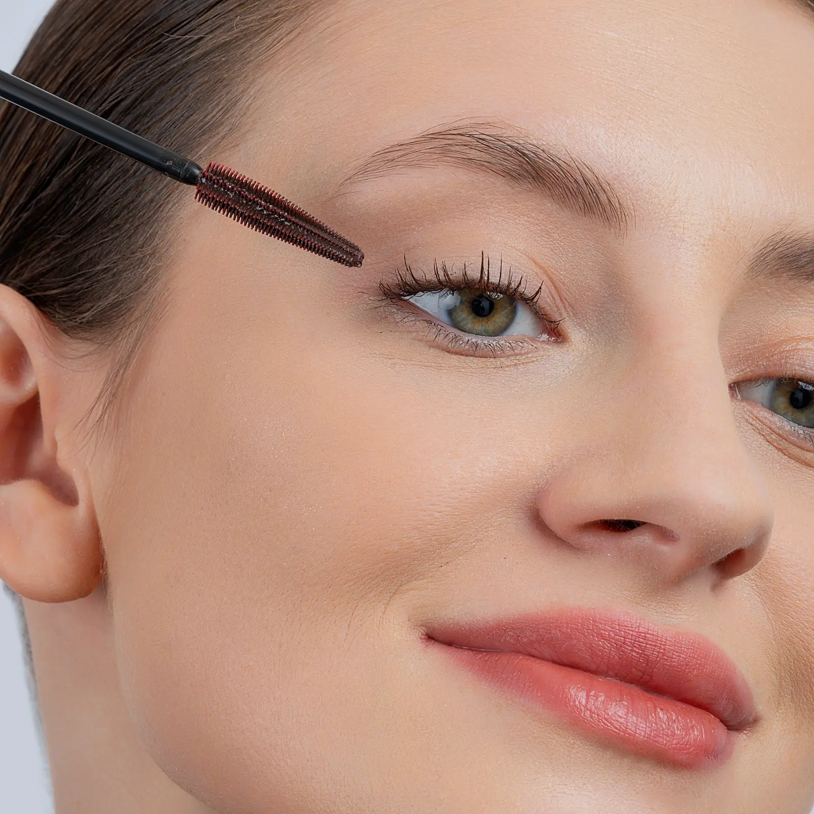 Тушь для ресниц Touche суперобъем и разделение Коричневая Relouis