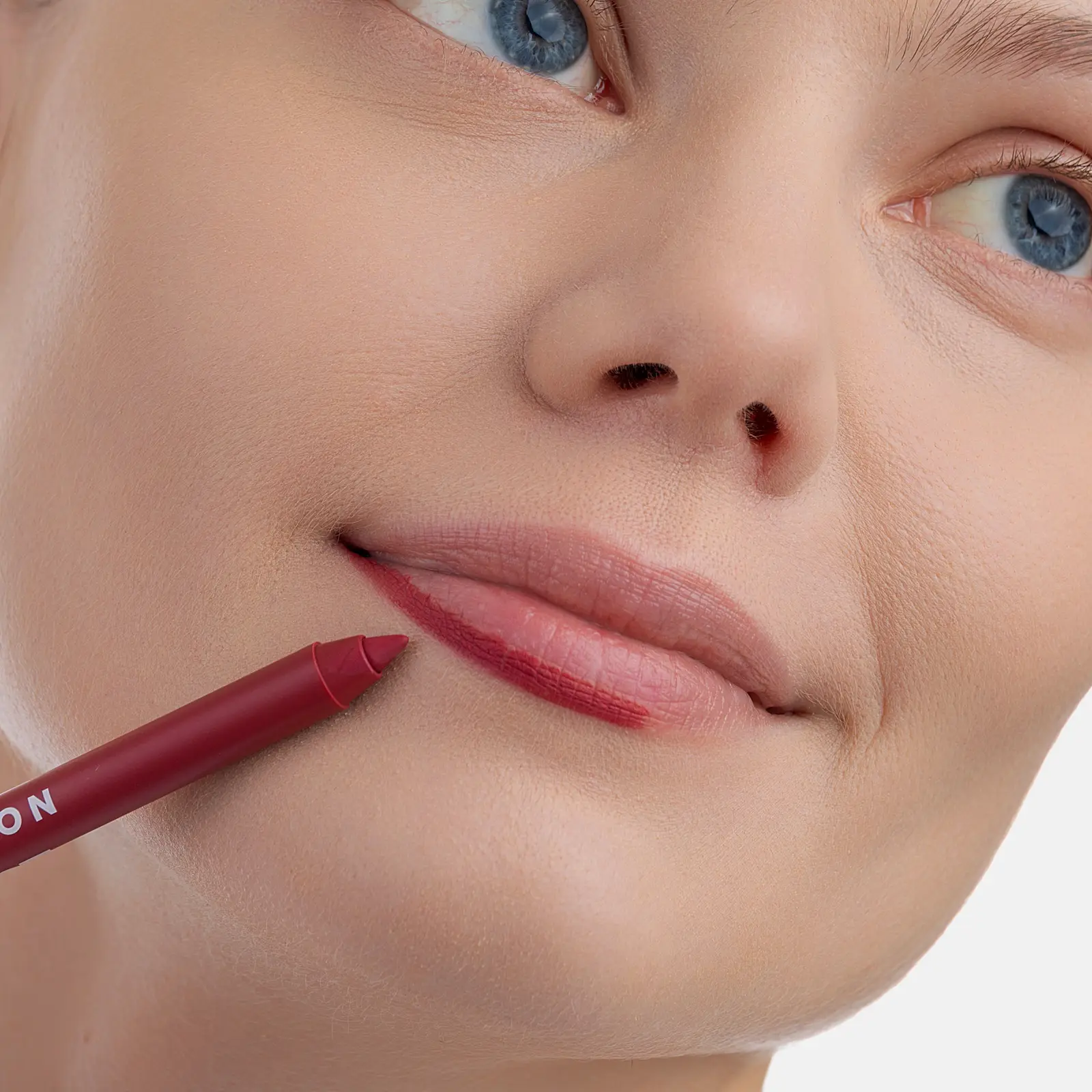 Гелевый карандаш для губ тон 05 Love Generation Lip Pleasure - фото 6