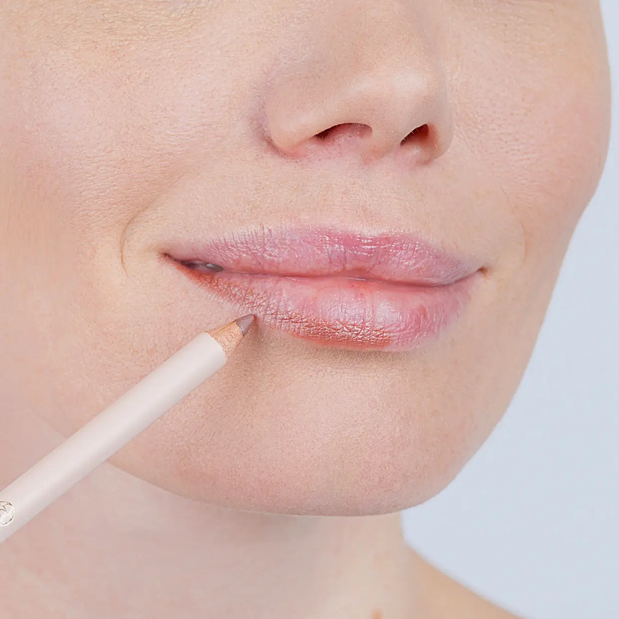 Карандаш для губ Ninelle Danza контурный тон 212 Миндальный