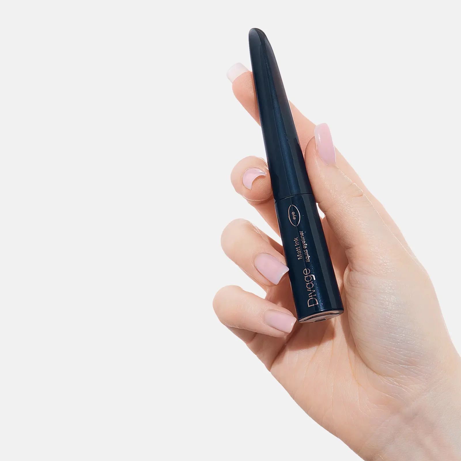 Матовая подводка для глаз Matt Ink Liquid Eyeliner жидкая тон 01 Черная Divage