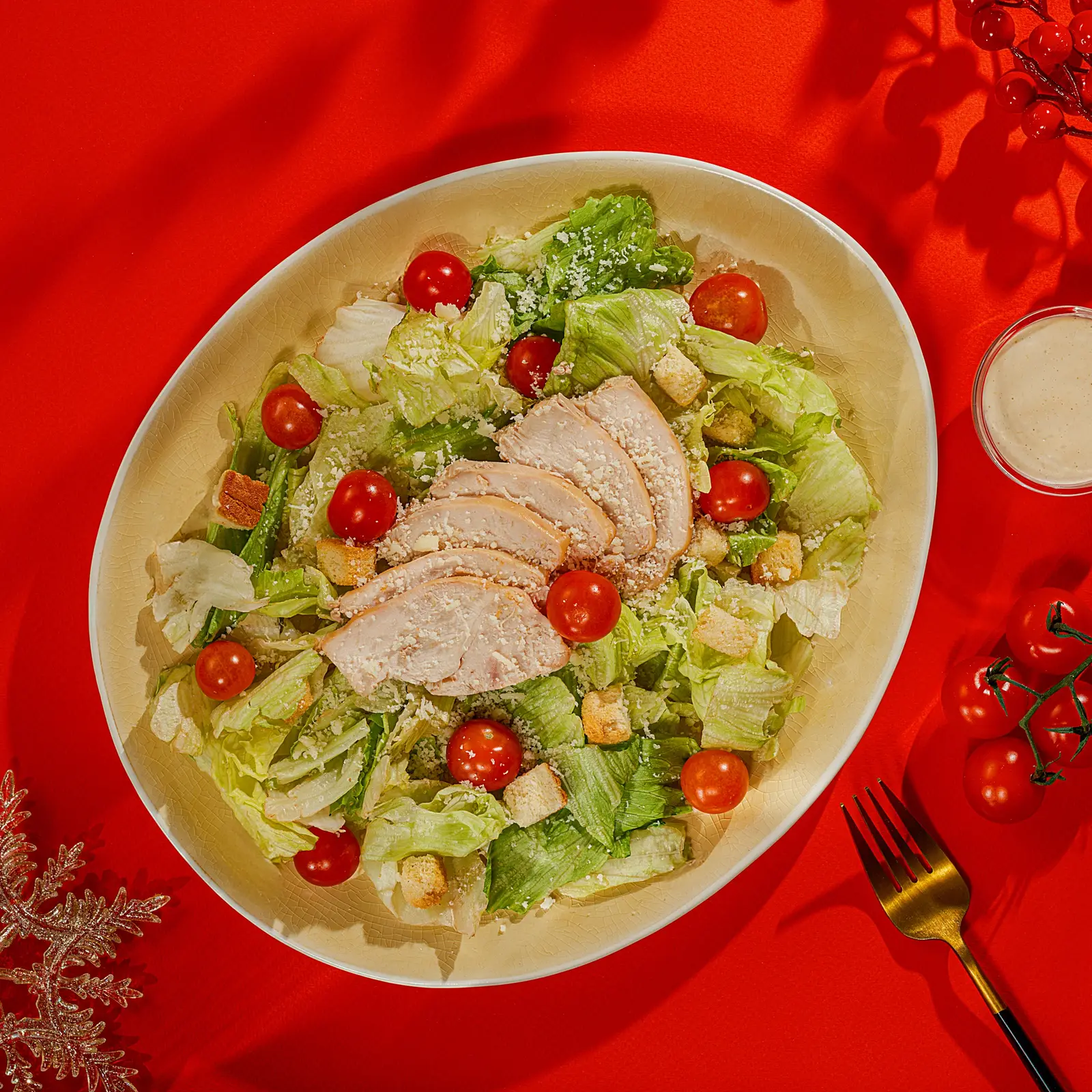 Изображение товара Салат Цезарь с курицей 400г