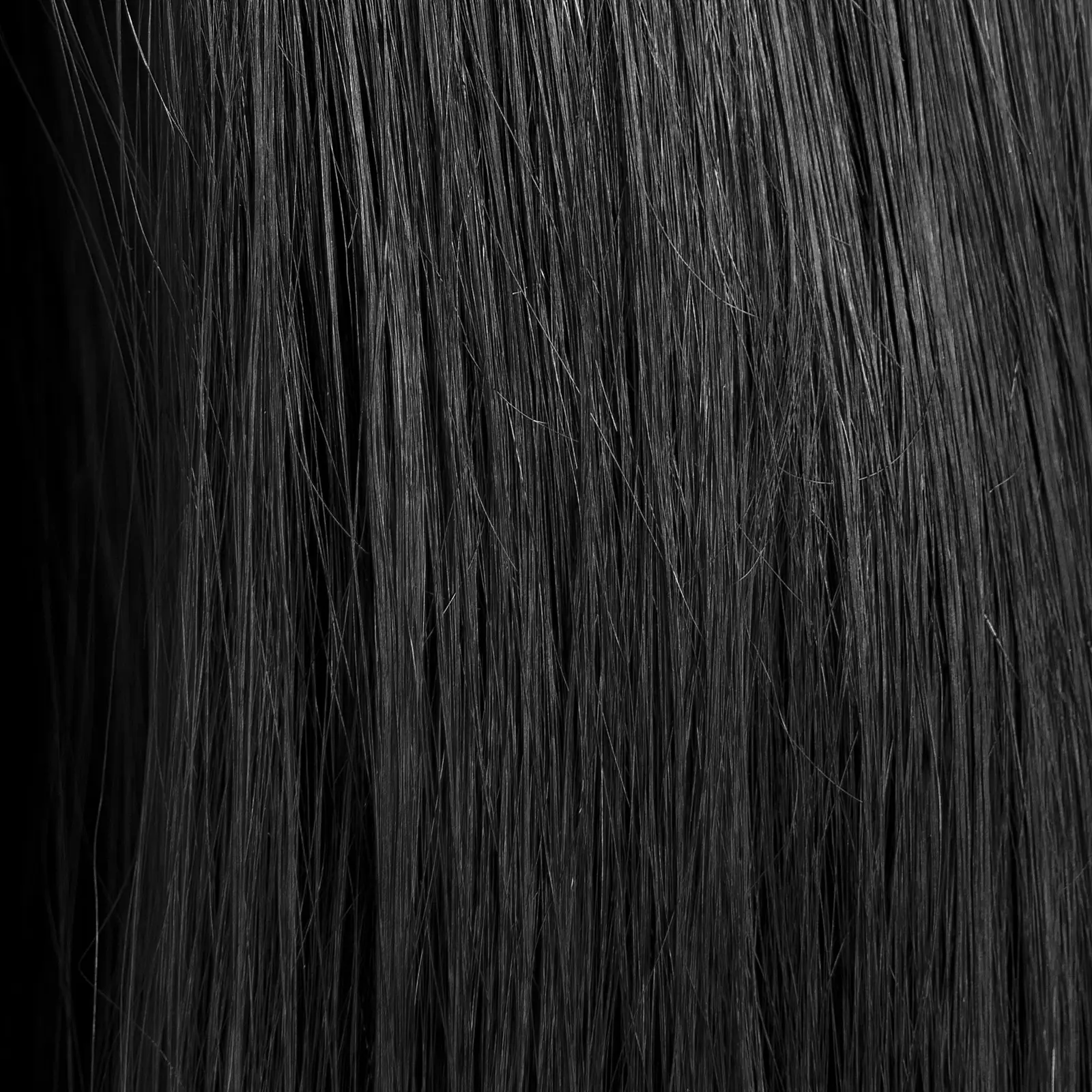 Стойкая крем-краска для волос Garnier Color Sensation Роскошь цвета оттенок 1.0 Драгоценный черный агат 110мл