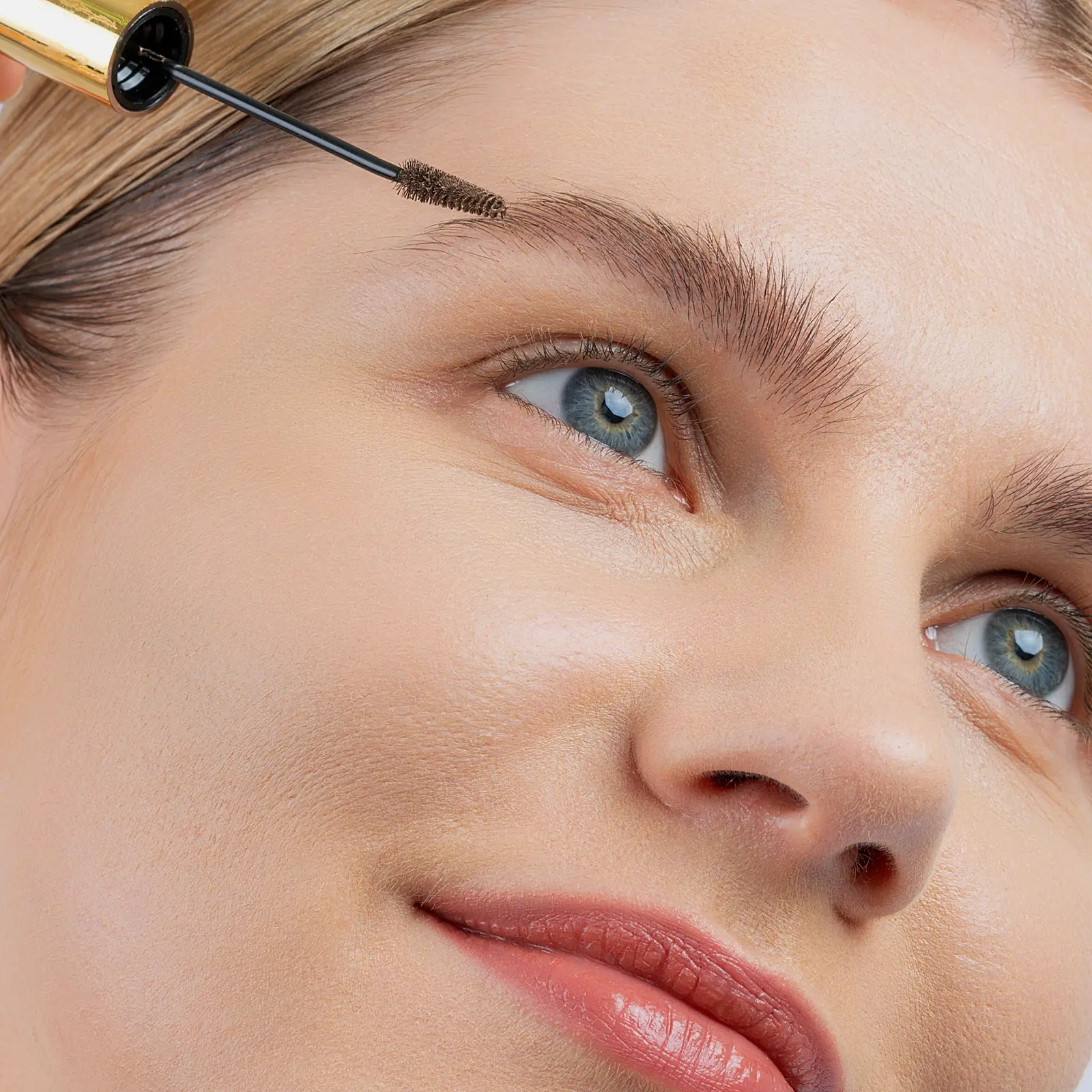 Тушь для бровей Designeur тон 01 Vivienne Sabo