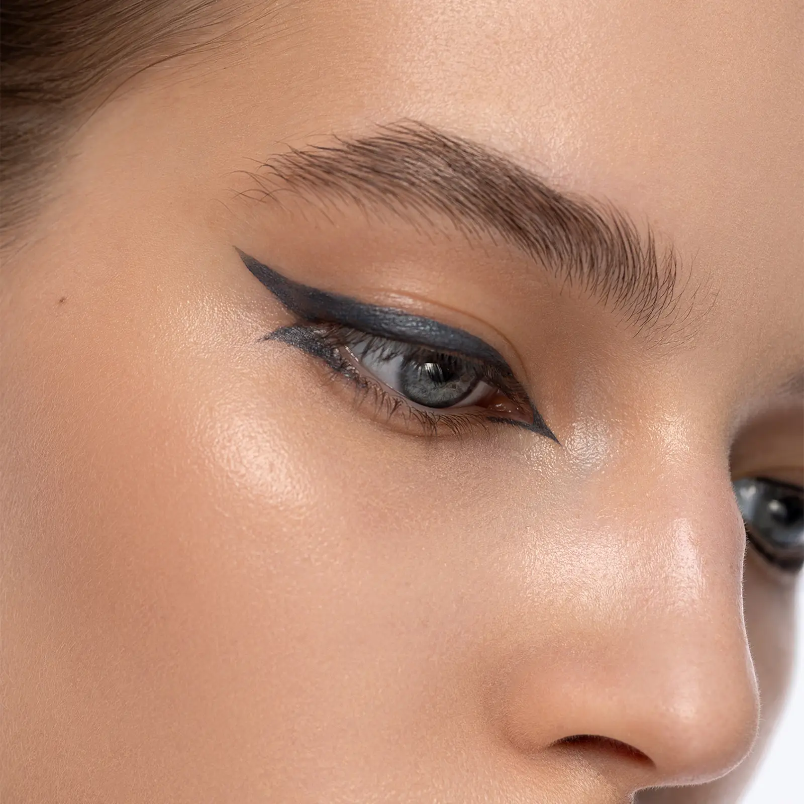 Подводка для глаз Influence Beauty Event Horizon тон 02