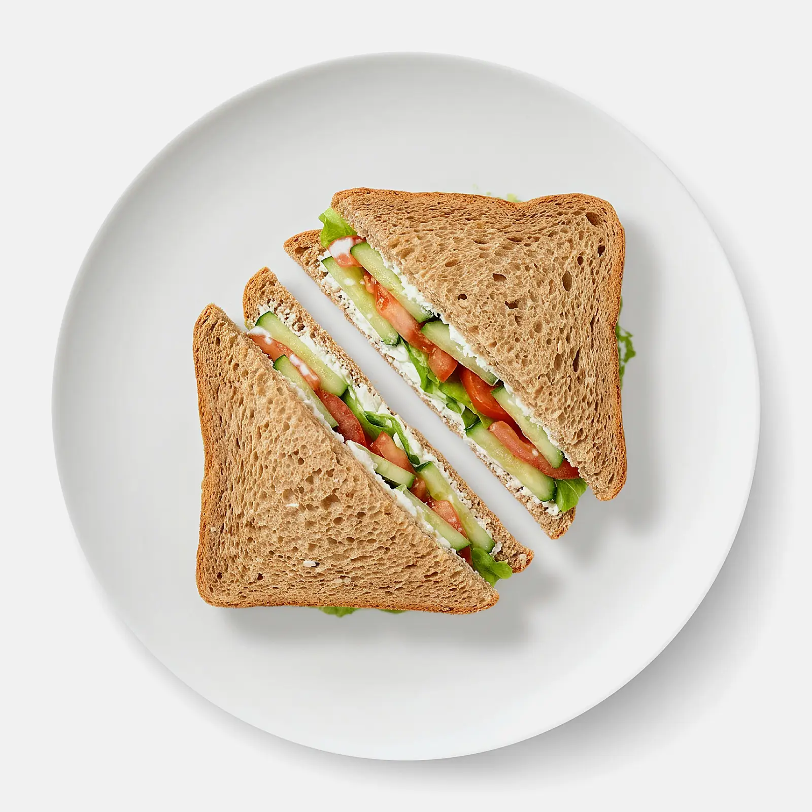 Изображение товара Зерновой сэндвич с творожным сыром и овощами 150 г Пеко