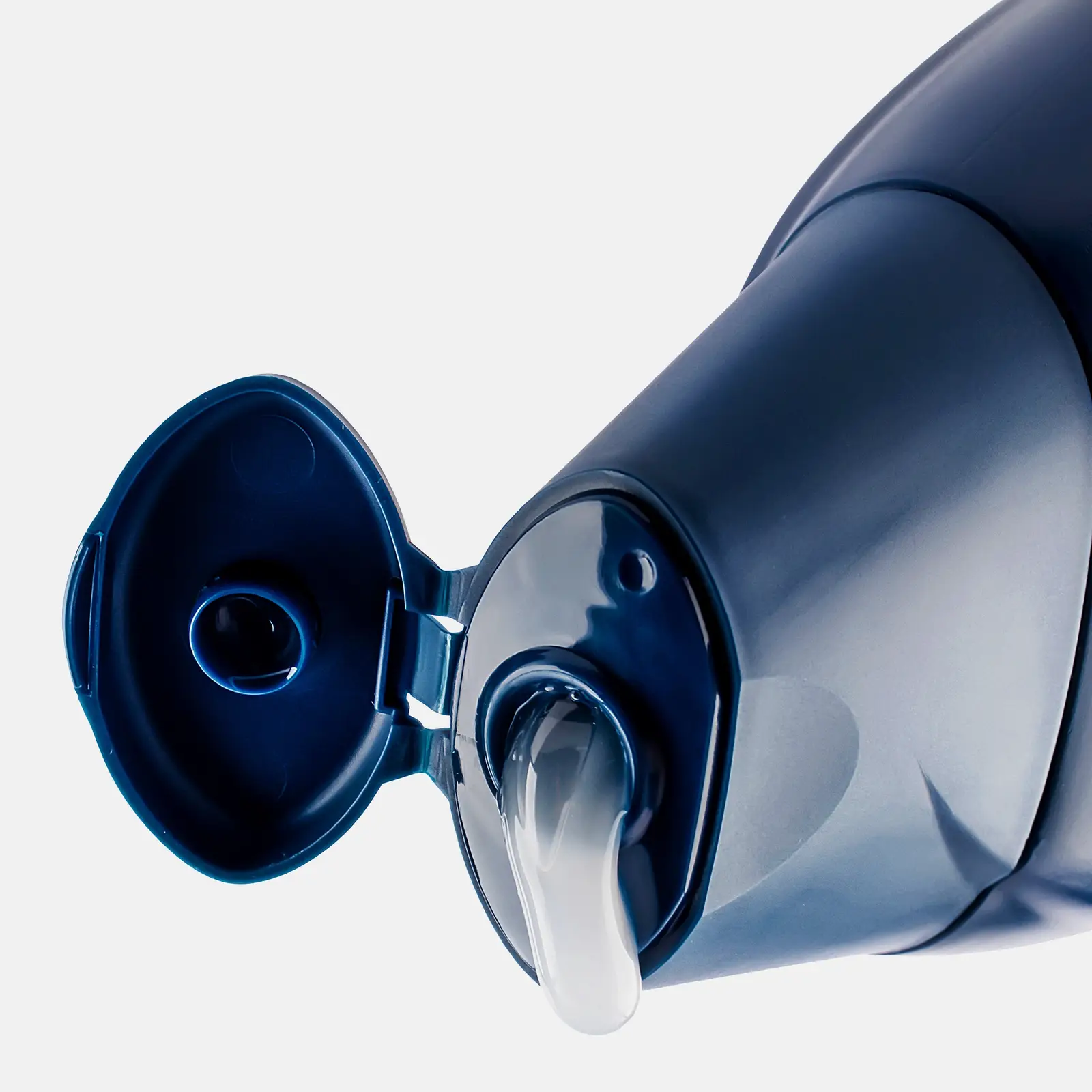 Шампунь для волос Шаума Men Ультрасила для ежедневного применения мужской 650мл