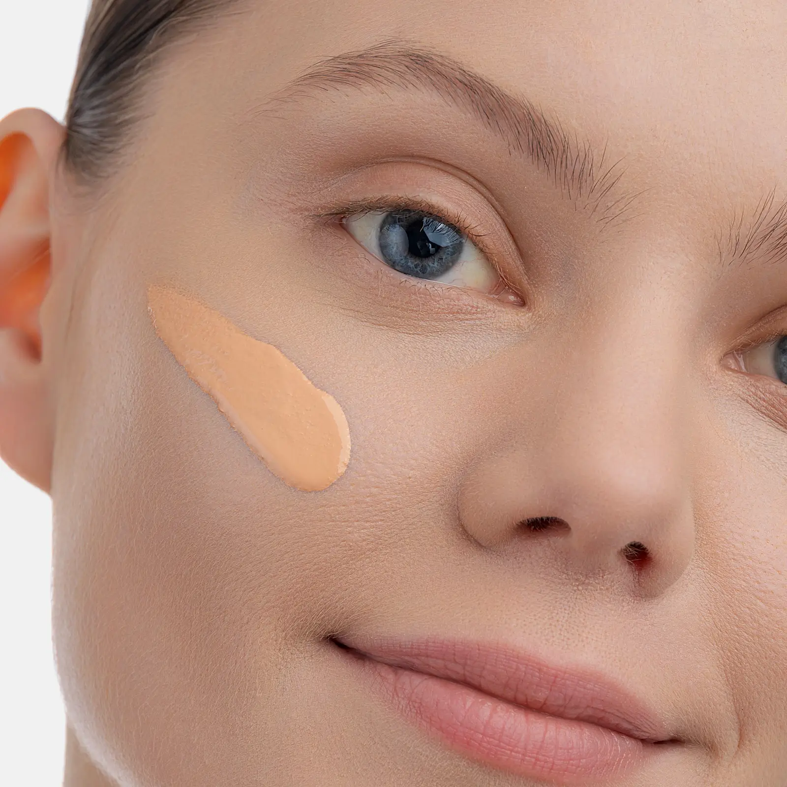 Основа тональная Influence Beauty Skinnovation II Hydra увлажняющая тон 02  - фото 6
