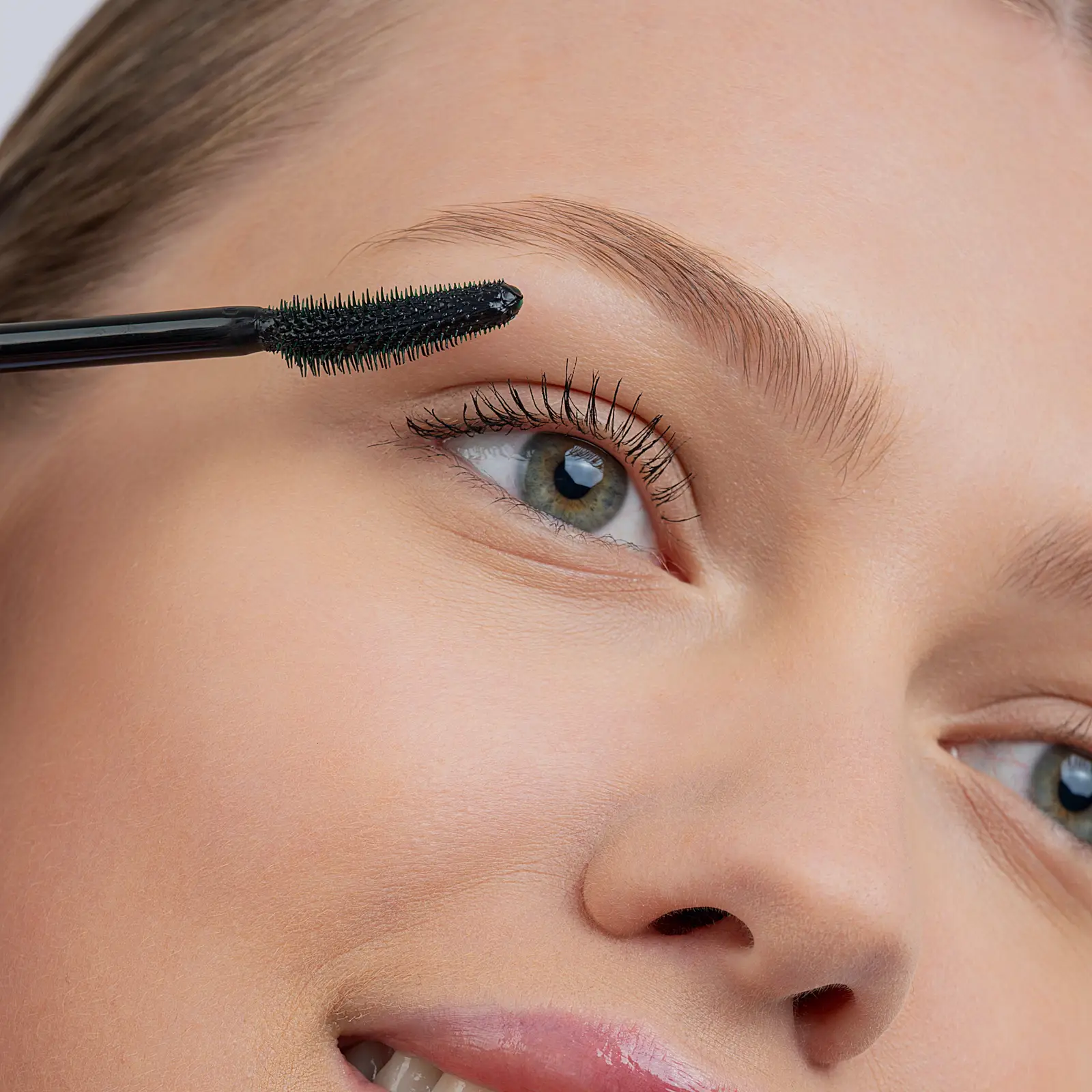 Тушь для ресниц L’Oréal Paris Volume Million Lashes Feline для объема и разделения Черная - фото 5